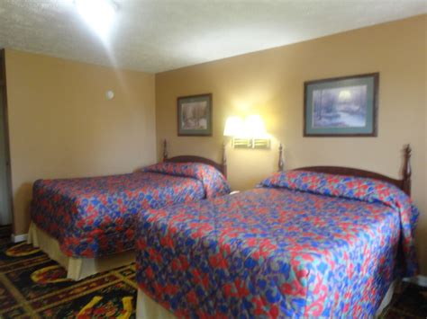 Royal inn and suites tunica ms